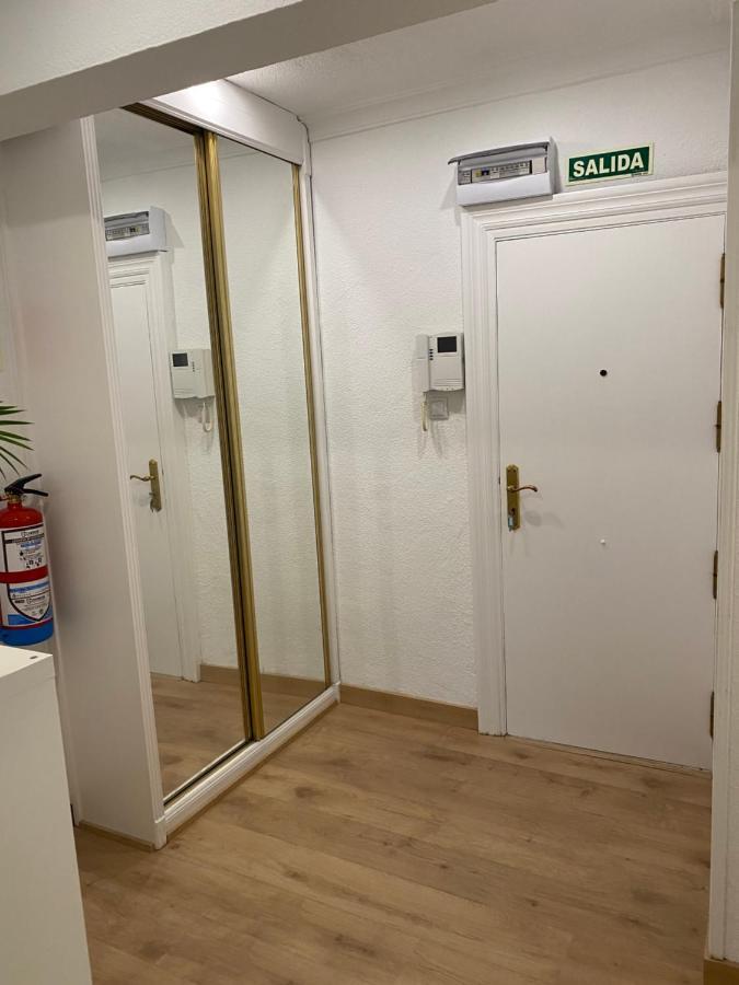 Pleno Centro, Cerca De Todo Con Wifi Gratis Y Ascensor Apartment Santander Bagian luar foto