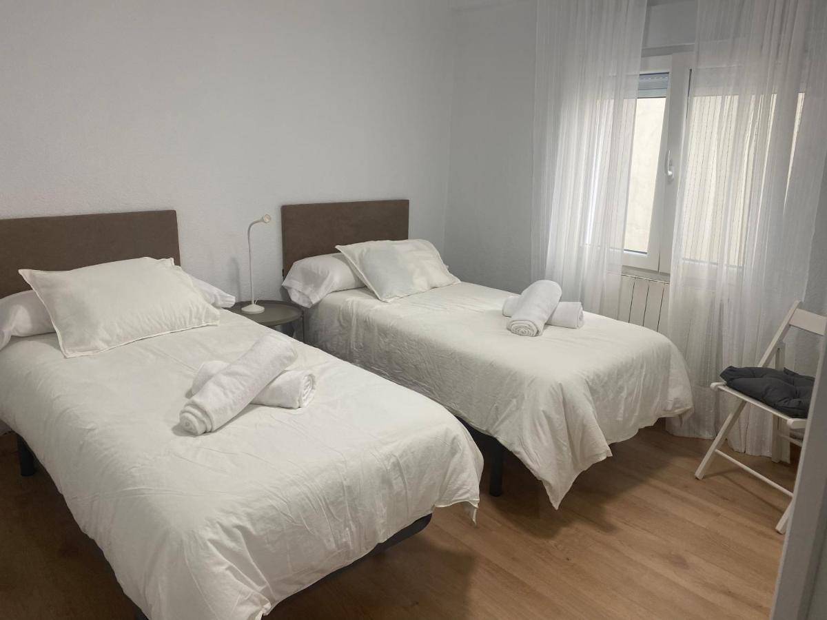 Pleno Centro, Cerca De Todo Con Wifi Gratis Y Ascensor Apartment Santander Bagian luar foto