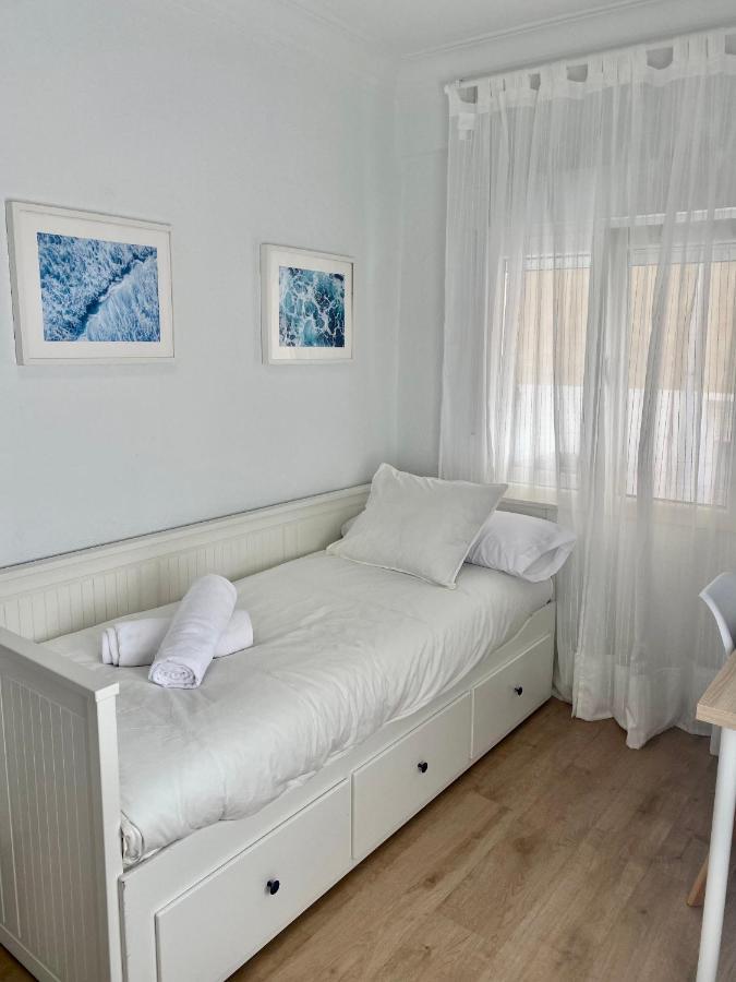 Pleno Centro, Cerca De Todo Con Wifi Gratis Y Ascensor Apartment Santander Bagian luar foto