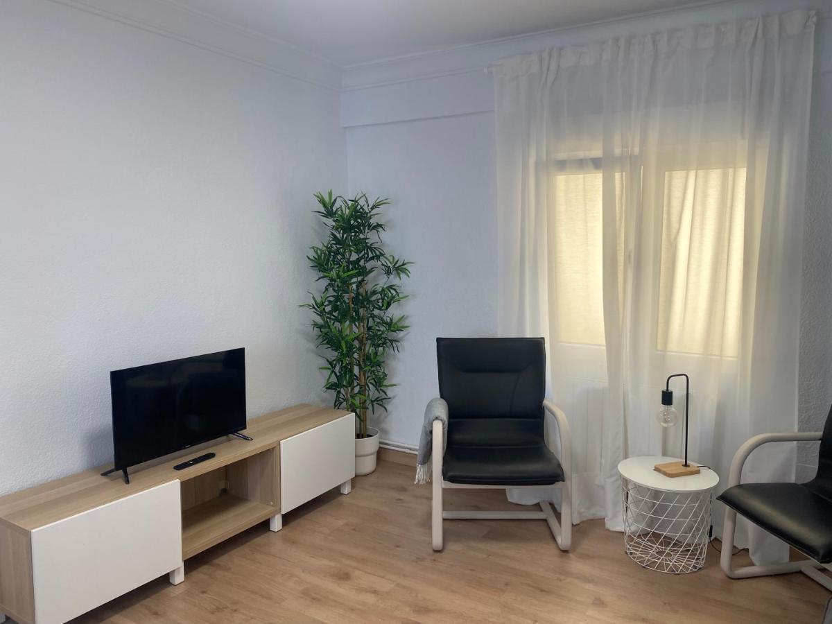 Pleno Centro, Cerca De Todo Con Wifi Gratis Y Ascensor Apartment Santander Bagian luar foto